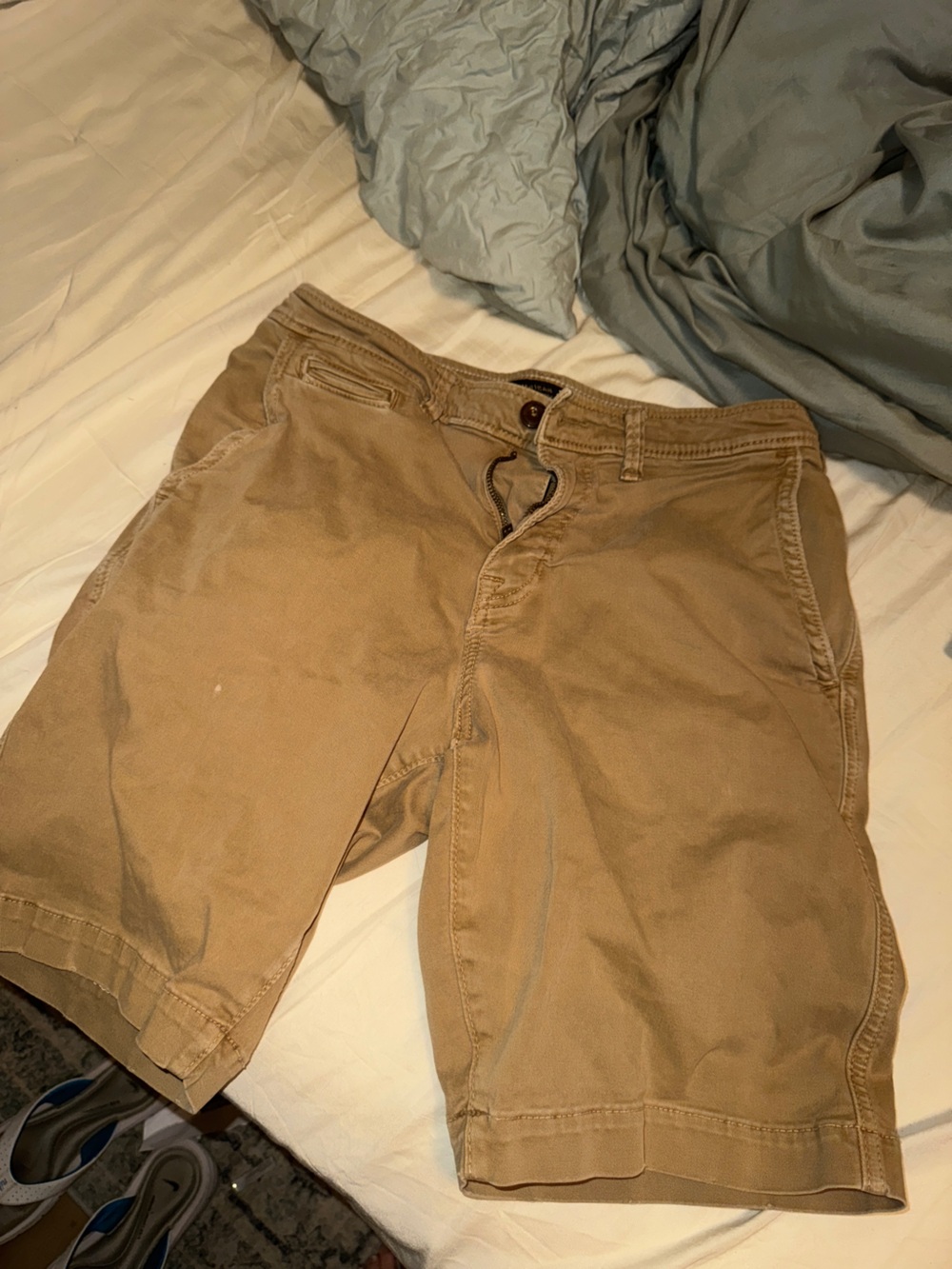 American Eagle Outfitters Khaki Cotton Chino Shorts - Light Brown